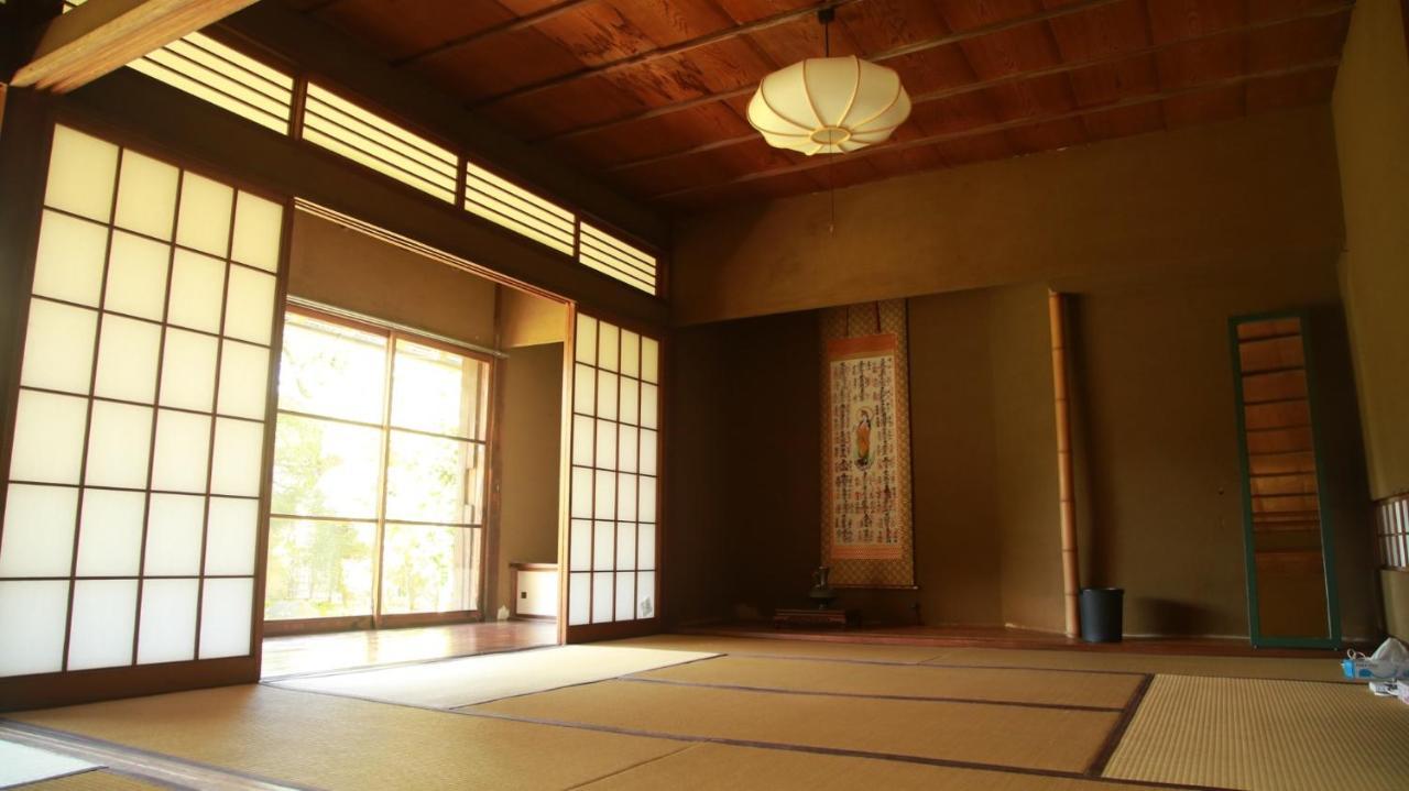 Guest House Yukari Tsuru Zewnętrze zdjęcie